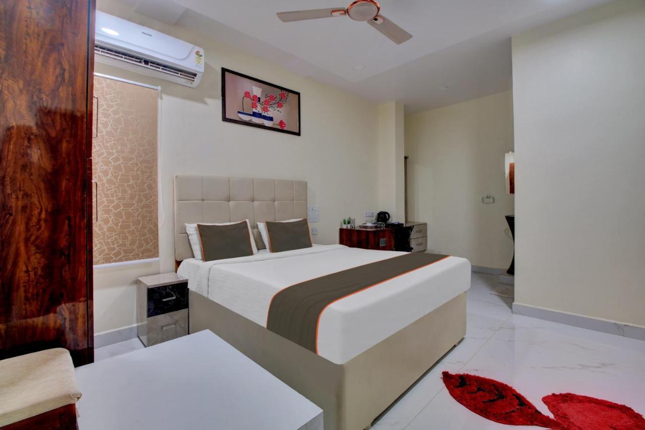 Collection O Hotel Mango Tree Khammam Esterno foto