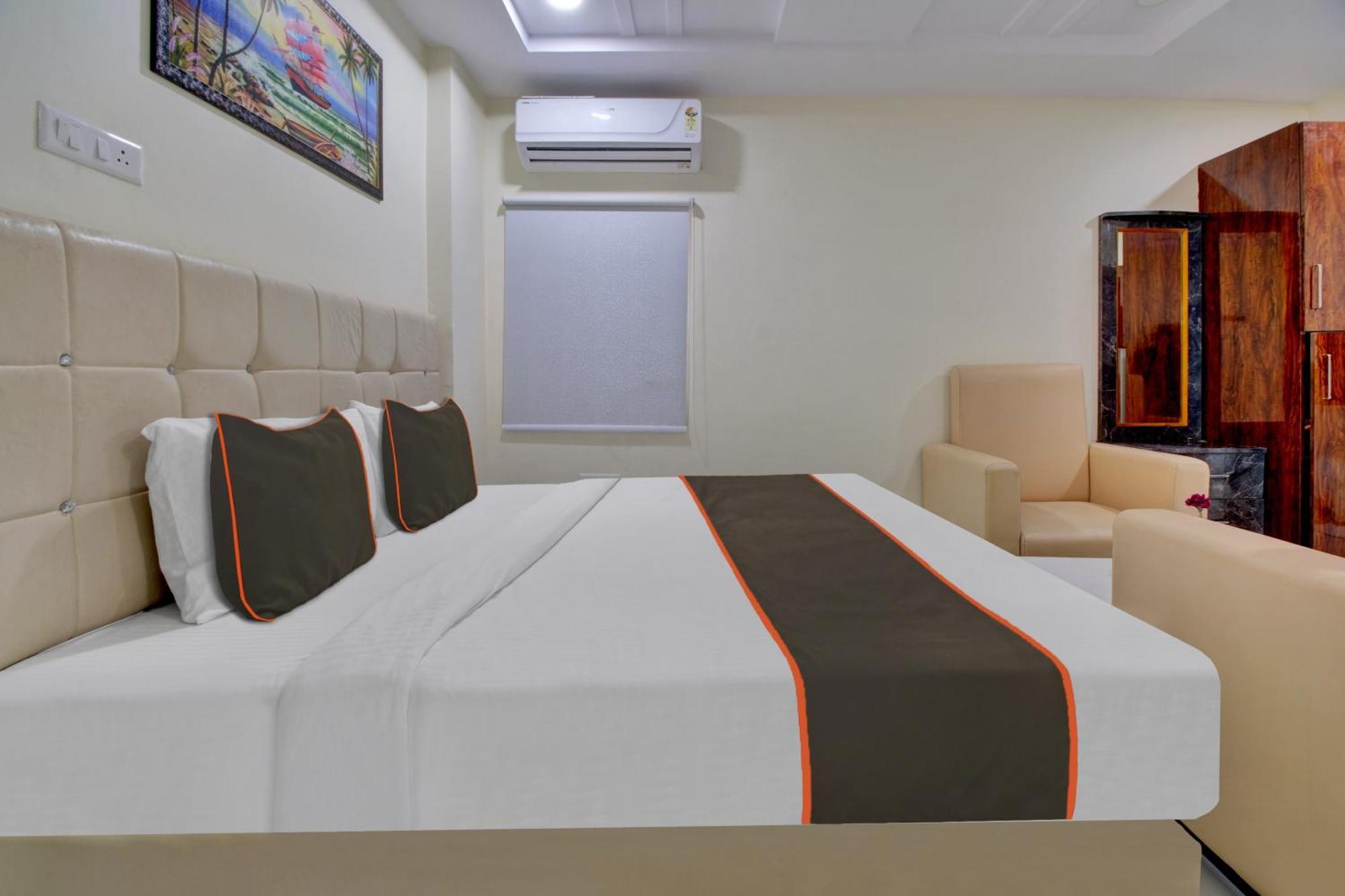 Collection O Hotel Mango Tree Khammam Esterno foto